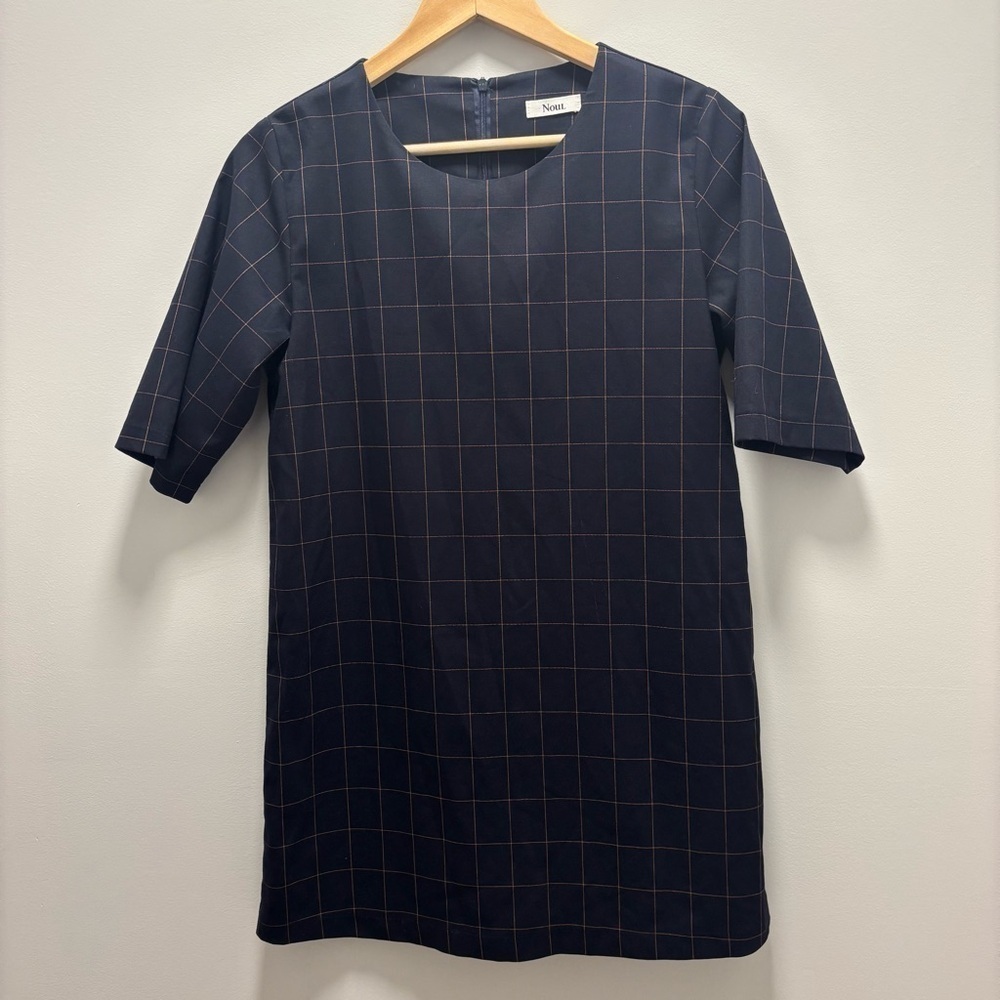 NOUL by Oak and Fort Navy short sleeve dress with zip back